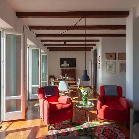 Cadebei Apartment